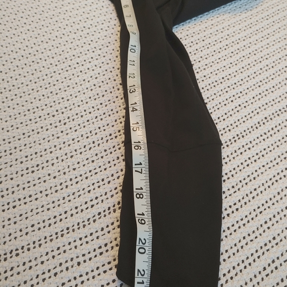 Athleta Small Capri skort - Picture 7 of 8